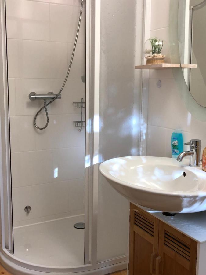 Ferienhaus Reetdach 1300Qm Privatgrundstueck Bootssteg Sauna Templin Luebbesee Uckermark Erholung Pur Seenplatte Petersdorf  エクステリア 写真