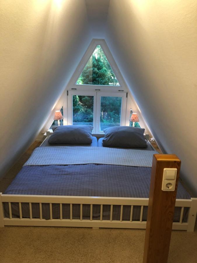 Ferienhaus Reetdach 1300Qm Privatgrundstueck Bootssteg Sauna Templin Luebbesee Uckermark Erholung Pur Seenplatte Petersdorf  エクステリア 写真